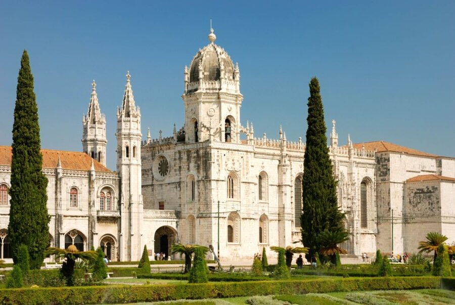 Lisbon: Jerónimos Monastery E-Ticket and Audio Guide - First impressions at Jerónimos, and why the e-ticket matters