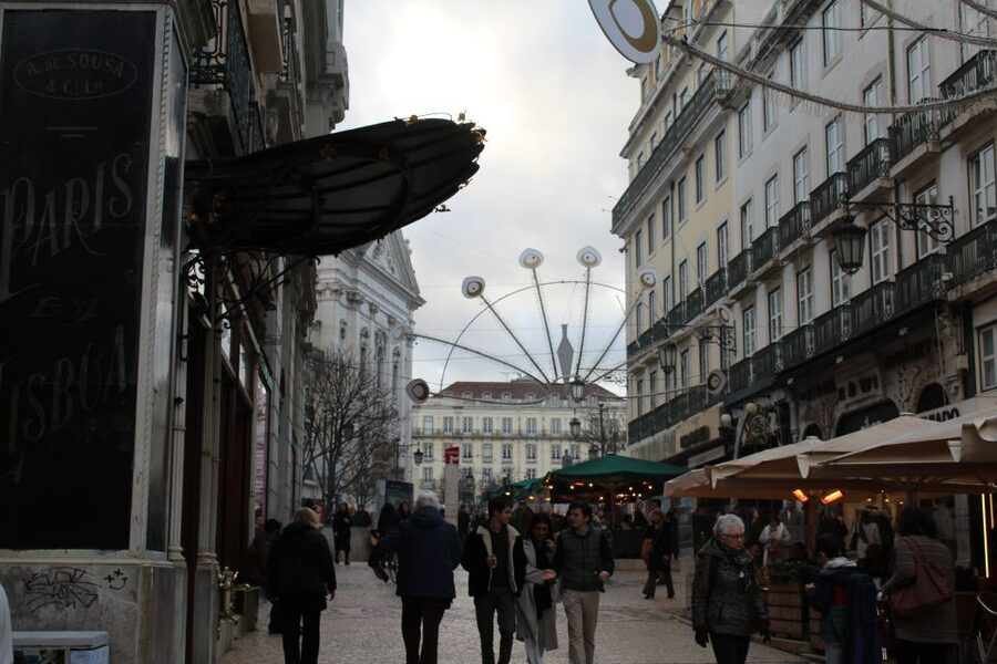 Lisbon: Jewish History in Portugal Guided Walking Tour - Starting At A Padaria Portuguesa: The walk’s easy beginning