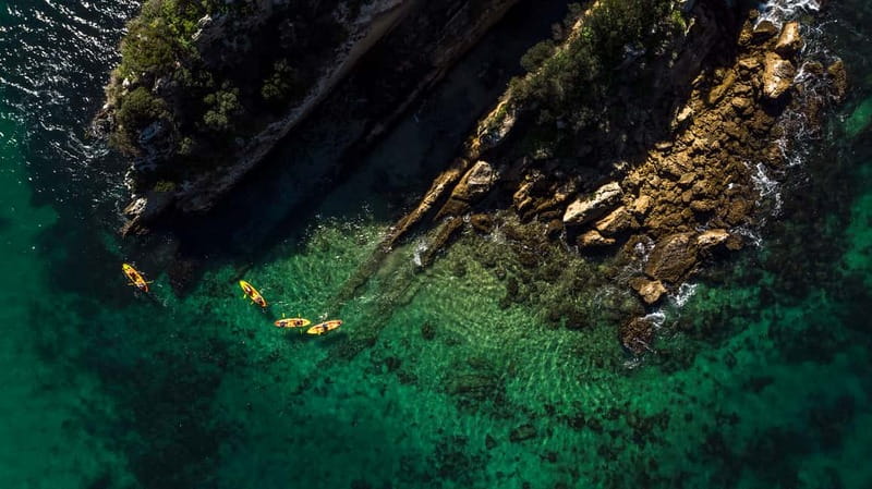 Lisbon: Kayak Tour Arrábida Natural Park, Setubal, Sesimbra - Caves and Secret Reaches Between Portinho da Arrábida and Alpertuche