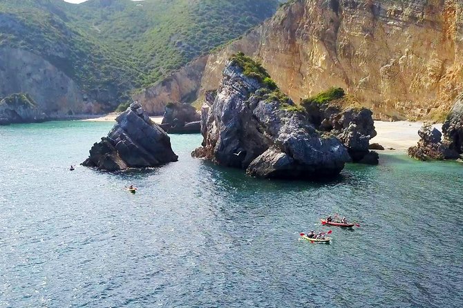 Lisbon Kayak Tour (Transfer & Lunch) - Kayaking in Arrábida Natural Park: gear, pace, and getting the most out of it