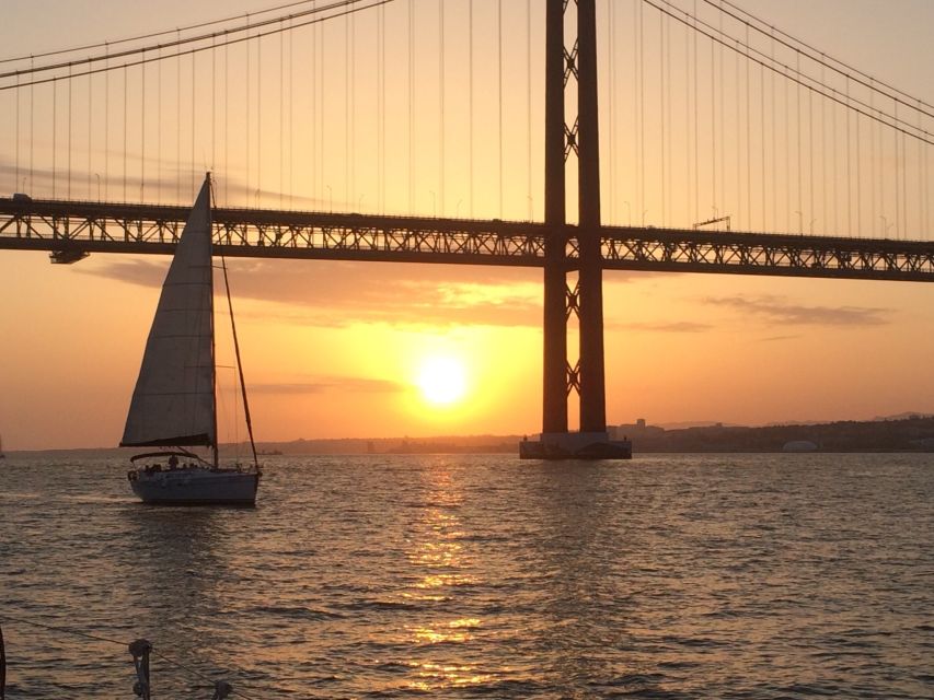 Lisbon: Luxury Private Sailing Boat Cruise on River Tagus - Cascais Bay Option: Swimming and Sunbathing Time