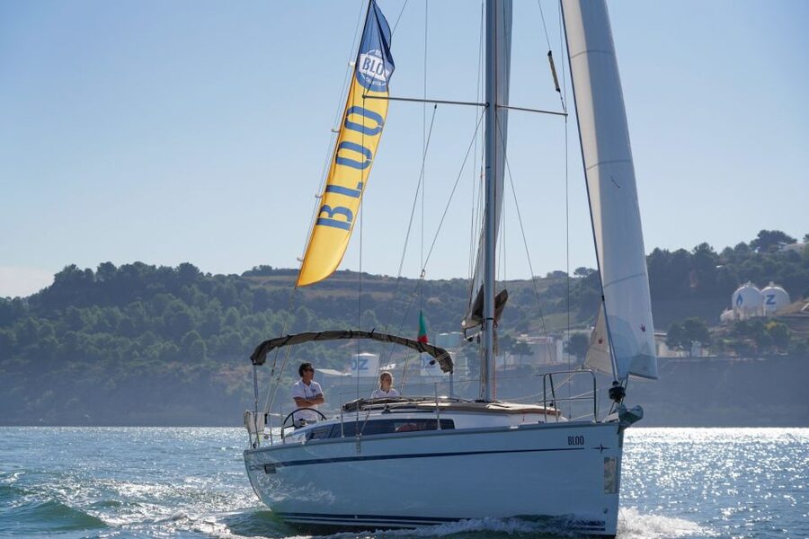 Lisbon: Luxury Private Sailing Boat Cruise on River Tagus - Weather, Timing, and What to Pack for a River Ride