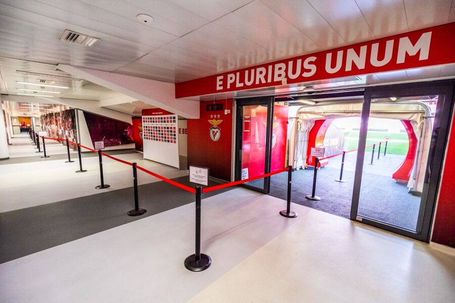 Lisbon: Luz Stadium Tour & SL Benfica Museum Entry - Finding Door 17: The Fastest Way to Start Without Stress