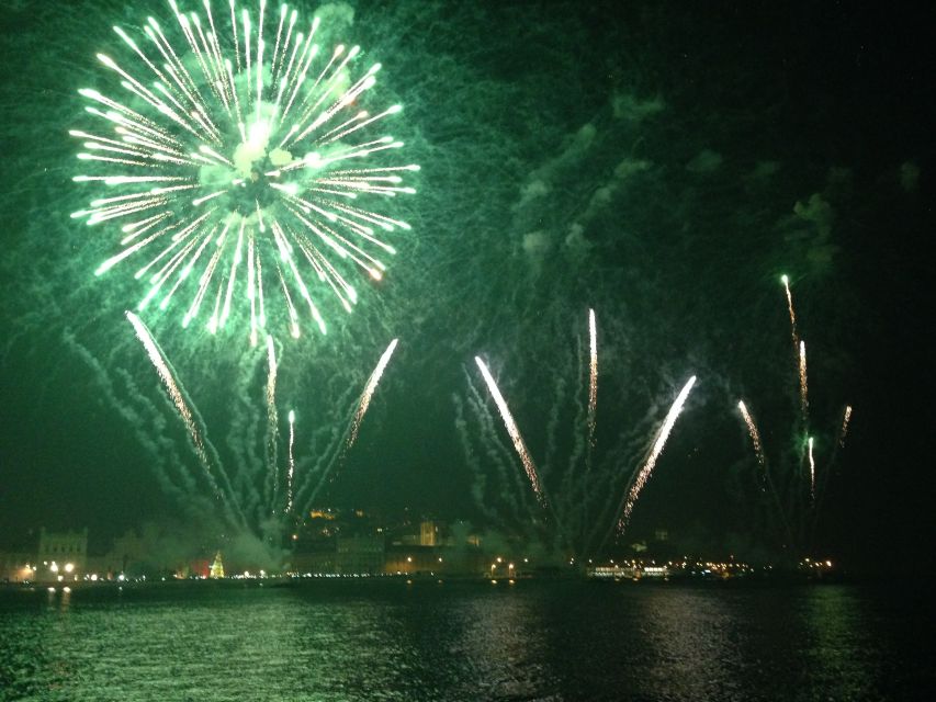 Lisbon: New Year’s Eve Fireworks Tagus River Sailing Cruise - Key highlights worth knowing