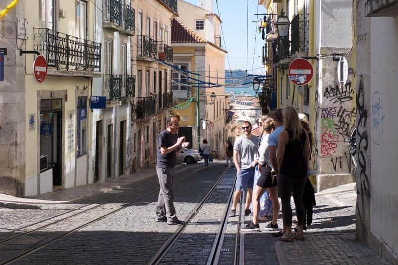 Lisbon: Off the beaten path Downtown Walk with a Local - Food, Fado, and Literature Tips You Can Actually Use