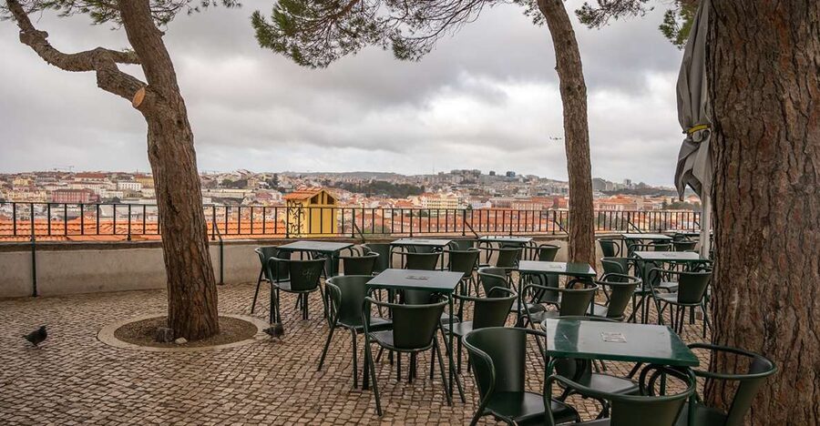 Lisbon: Old Town City Tour by Private Tuktuk - Stop-by-stop: what each place adds to your Lisbon day