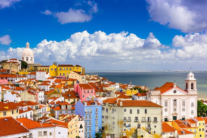 Lisbon: Old Town Tuk-Tuk Tour - Key things to know before you ride