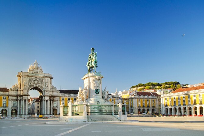 Lisbon: Old Town Tuk-Tuk Tour - From Restauradores to Rossio, building your Lisbon map fast