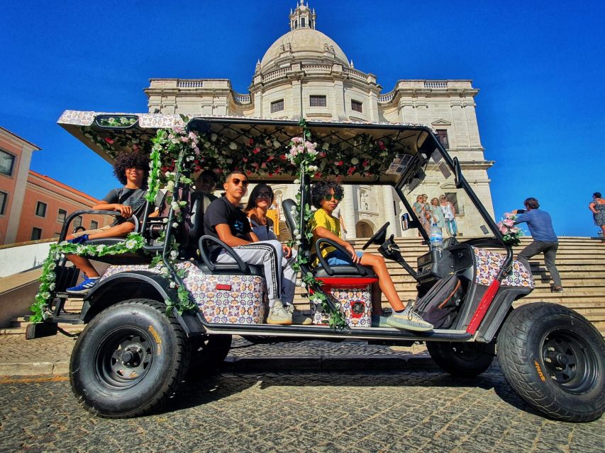 Lisbon: Old Town TukTuk Tour and Scenic Viewpoints in Alfama - Lisbon Cathedral, Saint Anthony, and Portas do Sol: start with the classics