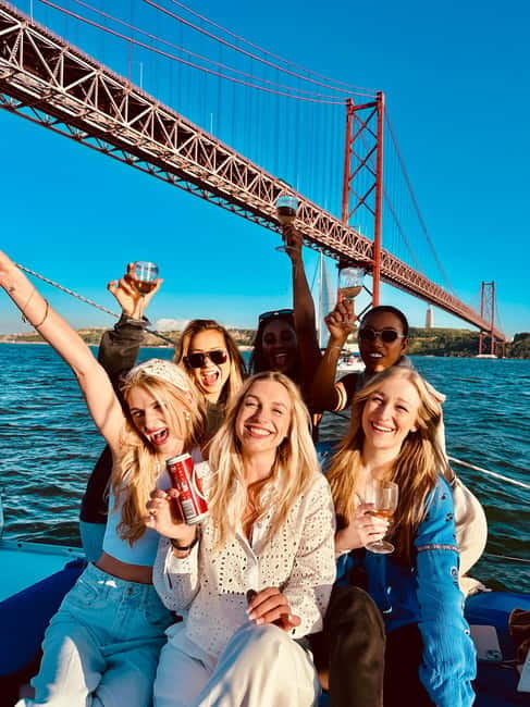 Lisbon On a Sailboat - Cultural Facts and Sailing Experience - Key things I’d plan for before you go