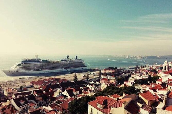 Lisbon on TukTuk - Why a TukTuk route works so well in Lisbon hills