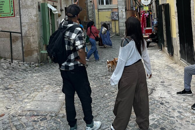Lisbon on TukTuk - Lisbon Cathedral: a major stop with separate admission