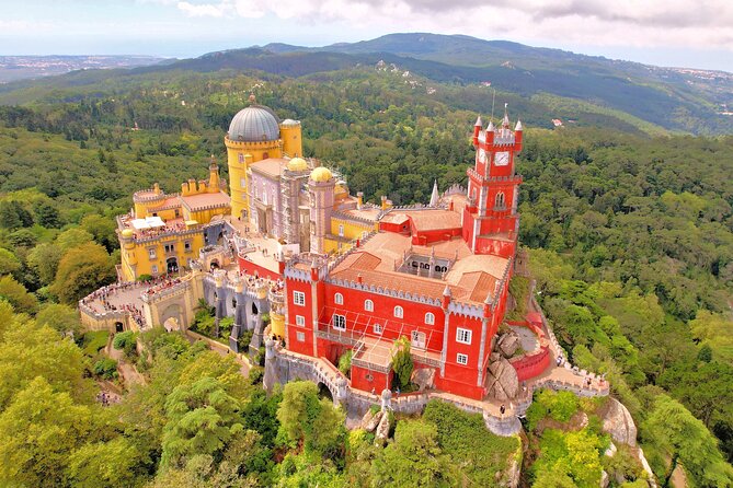 Lisbon: Pena Palace, Sintra CaboRoca Cascais Day Tour Small Group - Pena, Sintra, Cabo da Roca, Cascais: what you’re really buying