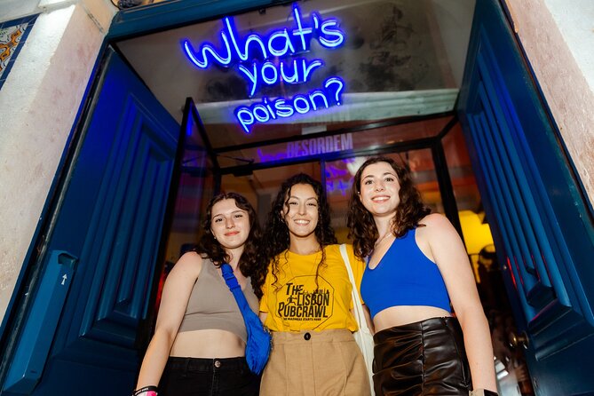 Lisbon Pink Street Pubcrawl: 1h Open Bar, Shots,VIP Club Entry - Guide Support, Language, and Getting Help When Plans Change