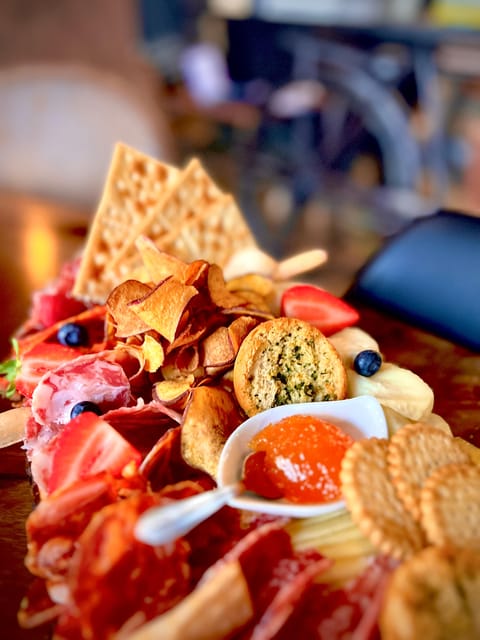 Lisbon: Premium Wine and Tapas Tasting Session - Key highlights you will care about