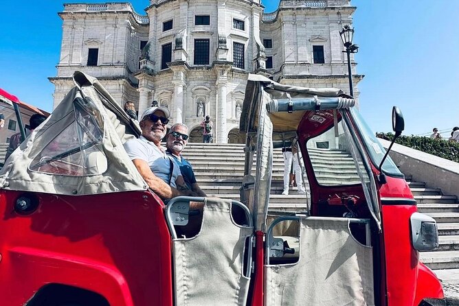 Lisbon Private 3 hours tour - São Vicente de Fora plus Mercado de Santa Clara: monastery power and real local browsing