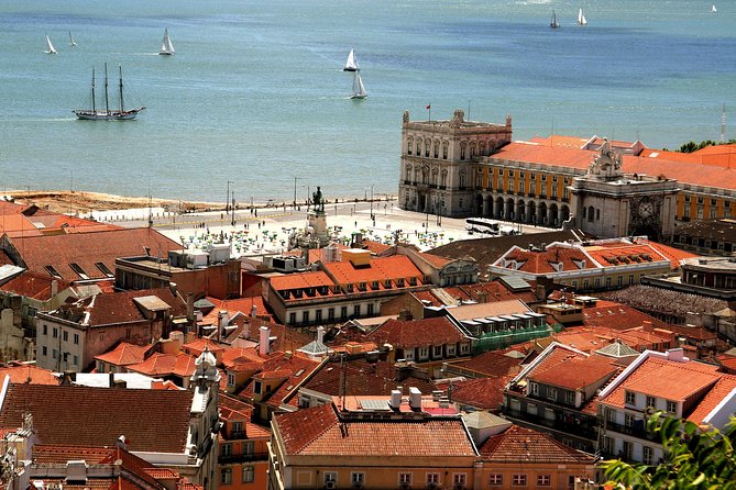 Lisbon Private And Customizable Half-Day Tour - Lisbon Cathedral and Alfama: oldest Lisbon stories in a short stop