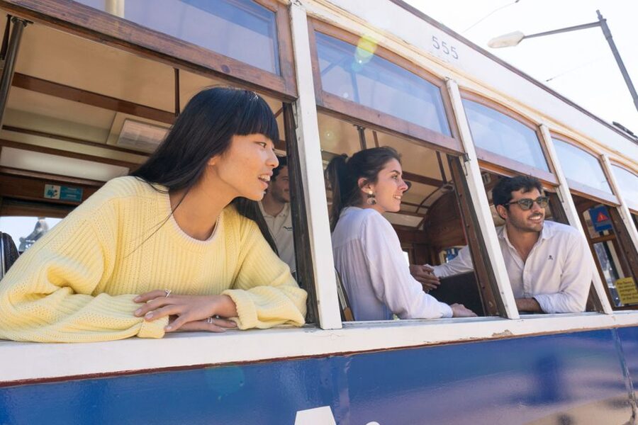 Lisbon: Private Boat Trip, Guided Walking Tour, Bike & Tram - Bicycle Along the Tagus to Belém, Scenic, Flat-Feeling, But Not Risk-Free