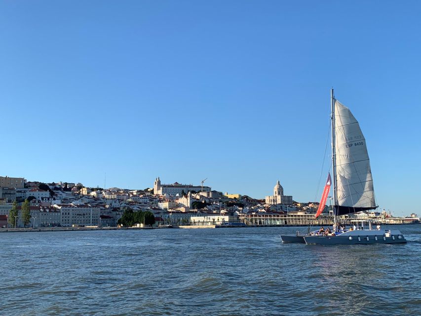 Lisbon: Private Catamaran Charter for up to 18-People - Drinks, crackers, and what the $707 group price really means