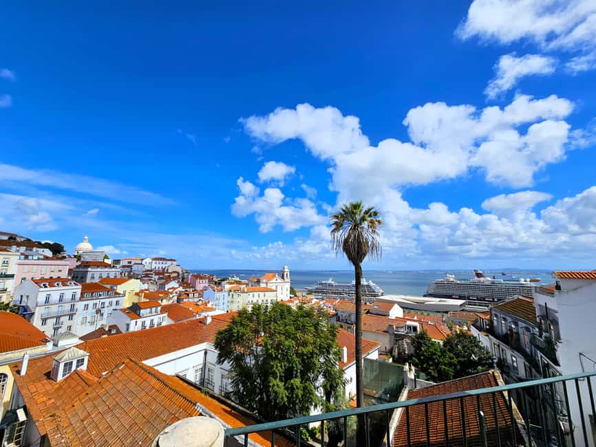 Lisbon: Private city tour by tuktuk alfama up to 90 min - Guide quality is the real difference: Hassan and Jebal stood out
