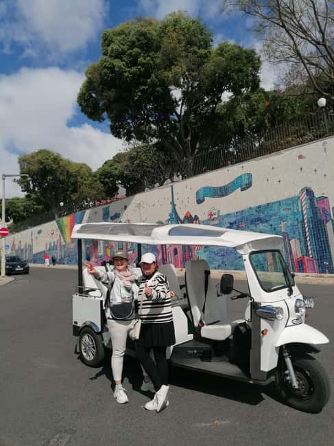 Lisbon: Private City Tour in Alfama and Chiado with Tuk Tuk - Electric Tuk Tuk for Alfama and Chiado, why it fits Lisbon