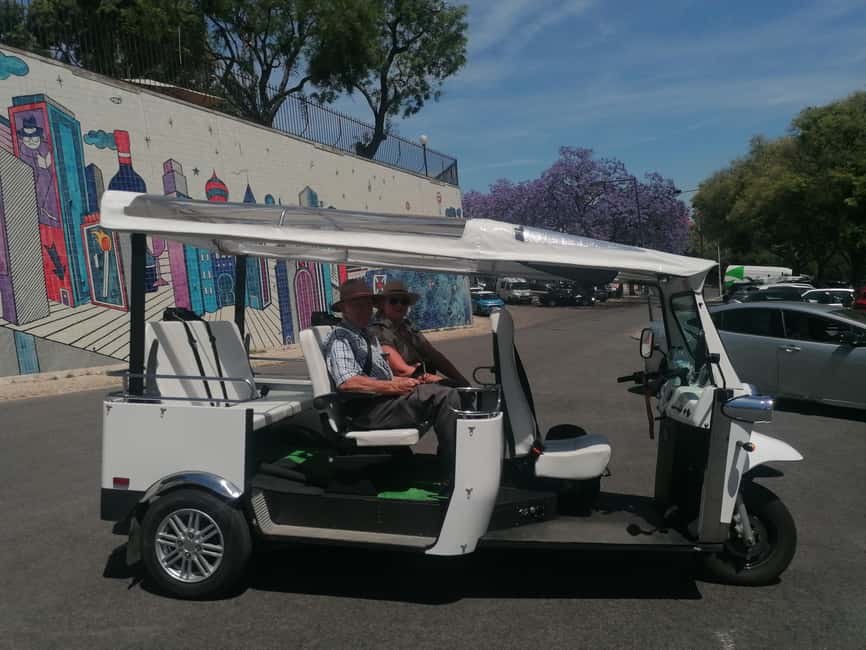 Lisbon: Private City Tour in Alfama and Chiado with Tuk Tuk - Portas do Sol, Graça, and Senhora do Monte: panorama runs you can actually manage