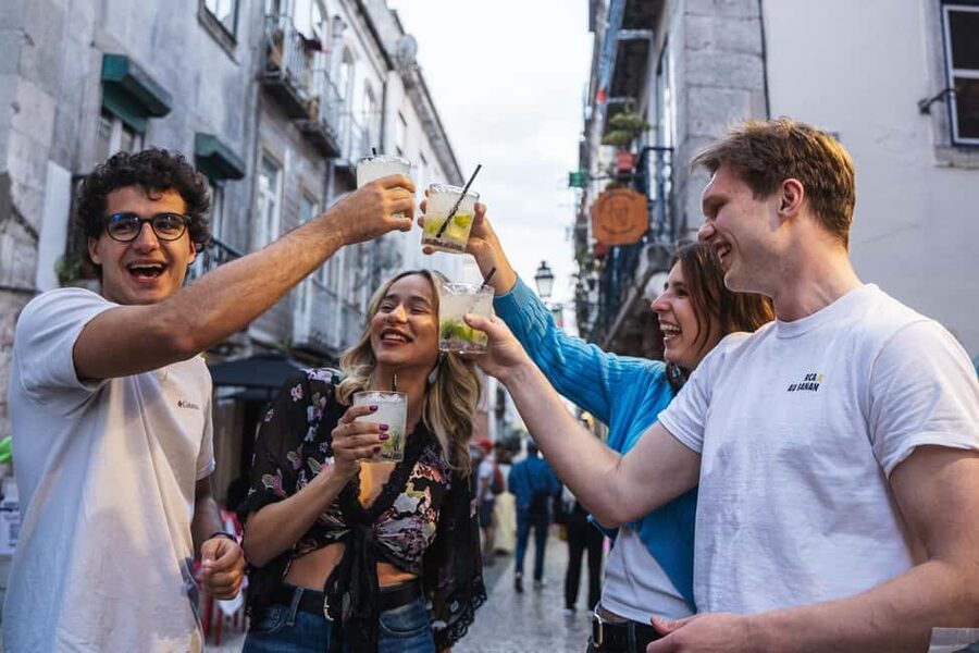 Lisbon: Private Dark History Walking Tour with Drinks - Who should book this Lisbon dark history tipsy tour