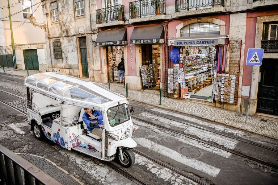 Lisbon: Private Expert City Tour by Eco Tuk Tuk - São Vicente de Fora, Santa Engrácia, and Chafariz d’El-Rei