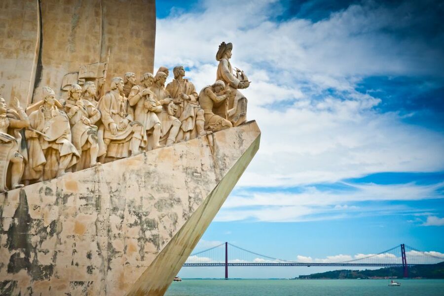 Lisbon: Private Half-Day Tour with Hotel Pickup - Baixa, Rossio, and Avenida da Liberdade: squares that set the mood