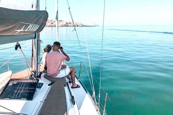 Lisbon Private Luxury Boat Tour with Welcome Drink - Your route from Belém defenses to Almada viewpoints