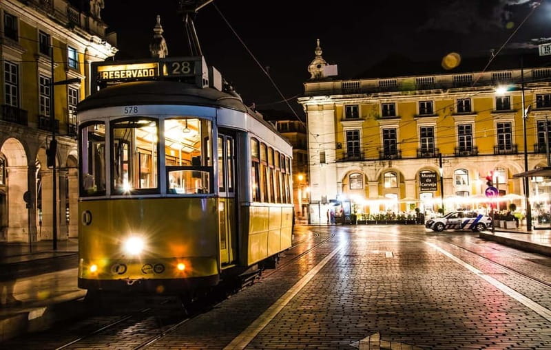 Lisbon: Private Night Tour with Fado Dinner Show - How the Tour Works: Private Pickup, One Driver, One Plan