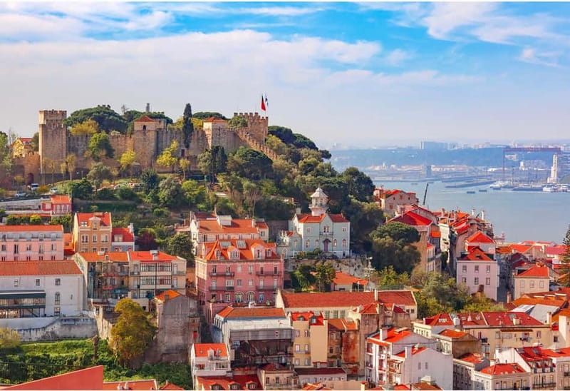 Lisbon: Private Old Town Tuk-Tuk Tour - Miradouro da Santa Luzia and Portas do Sol: the classic Alfama photo angles