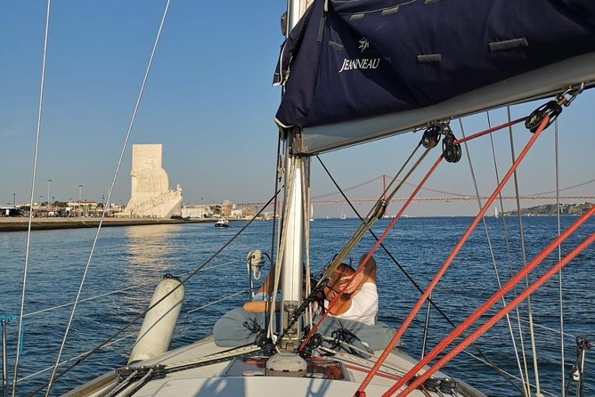 Lisbon Private Sailing Cruise, drink included (options: 2h, 3h, 4h, 6h or 8h) - Price, group value, and what makes it feel worth it