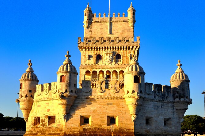 Lisbon Private Sailing Cruise with Locals - Timing and meeting point reality check