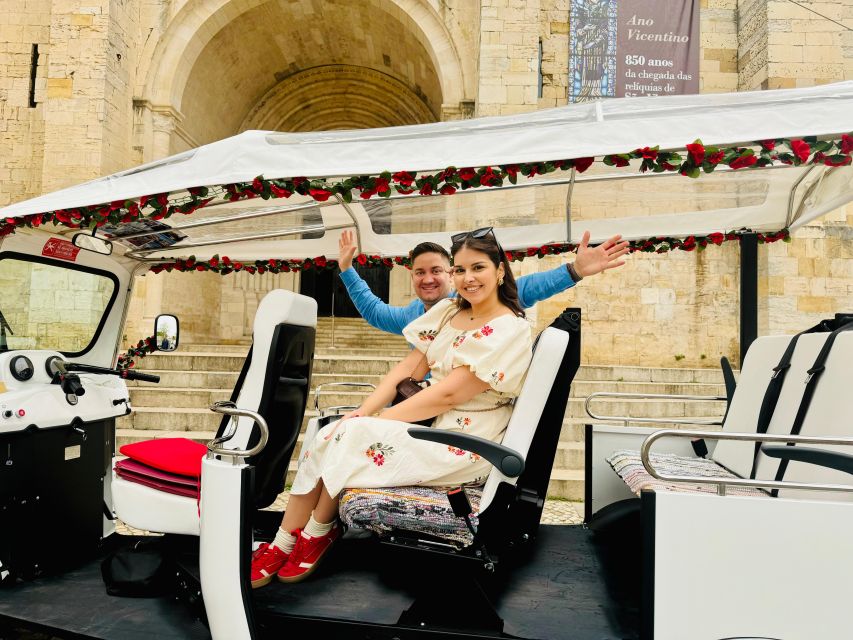 Lisbon: Private Sightseeing Tour by Tuk-Tuk - Pink Street: color you cannot ignore