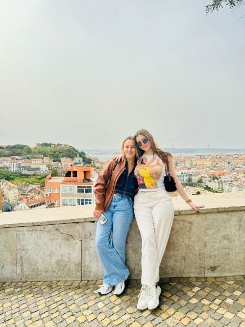 Lisbon: Private Sightseeing Tour by Tuk-Tuk - São Vicente, Pantheon area, and the route’s photo rhythm