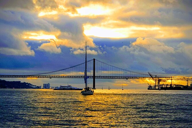 Lisbon Private Sunset Cruise - Who this Lisbon sunset cruise suits best
