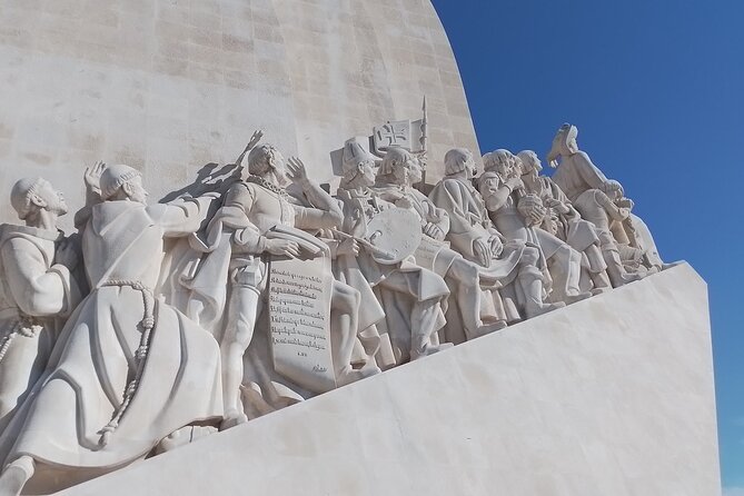 Lisbon Private Tour - Stop 4: Baixa de Lisboa and the earthquake logic you can see