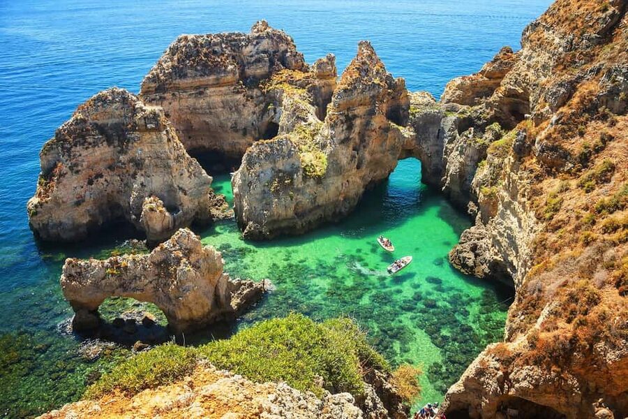 Lisbon: Private Tour to Algarve, Algar Seco, Benagil & Lagos - Portimão speedboat time at Benagil and secret caves