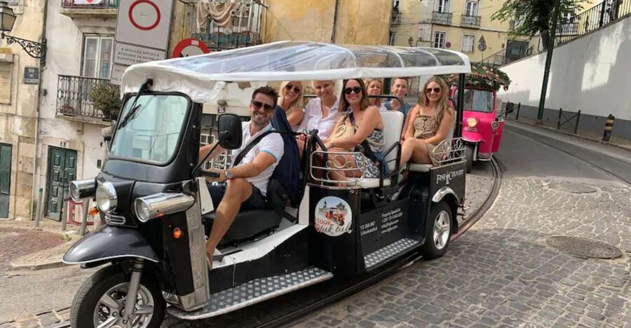 Lisbon: Private Tuk-Tuk Tour - Why an eco TukTuk makes Lisbon easy in 1.5 to 3.5 hours