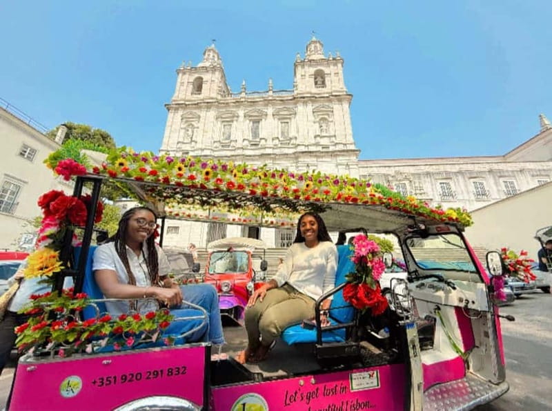 Lisbon: Private Tuk-Tuk Tour of Old Town & Scenic Viewpoints - Why the electric tuk-tuk ride is smart in Lisbon