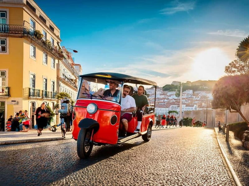 Lisbon: Priver Guided Tuk Tuk Tour With Hotel Pickup - Key things you should notice before you go