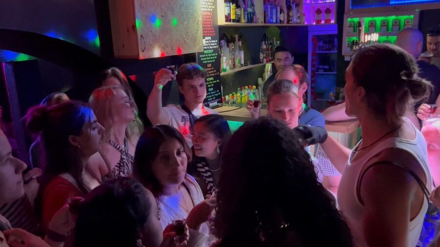 Lisbon Pub Crawl: Unlimited Drinks, Shots & V.I.P Club Entry - Drinking games, Beer Pong, and how the crew keeps it fun