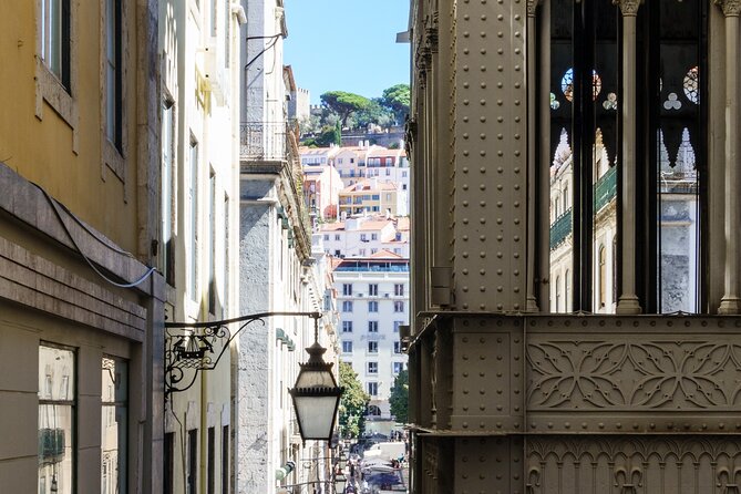 Lisbon Revelation Tour - Stop 2: Baixa, Rossio and Restauradores, the city rebuilt after disaster