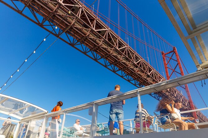 Lisbon River Boat Sightseeing Tour with a Drink - Bugio Lighthouse and the river mouth feel: where ships turn toward the sea