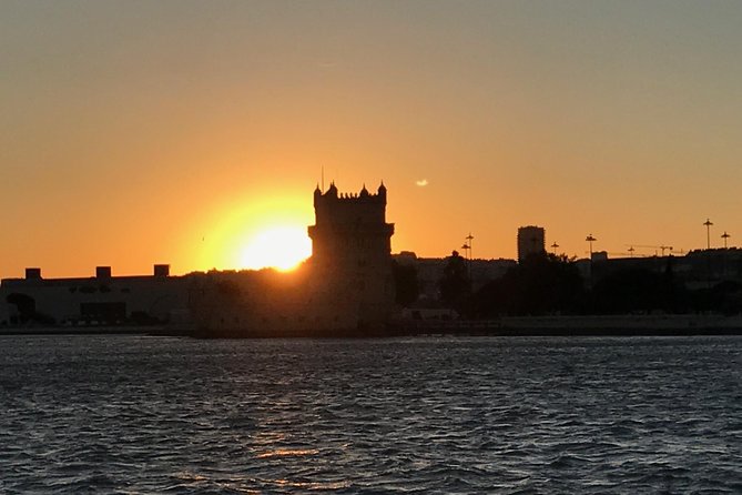 Lisbon River Sunset Sailing Cruise - Lisbon Sunset Sailing: Why the Time Window Matters