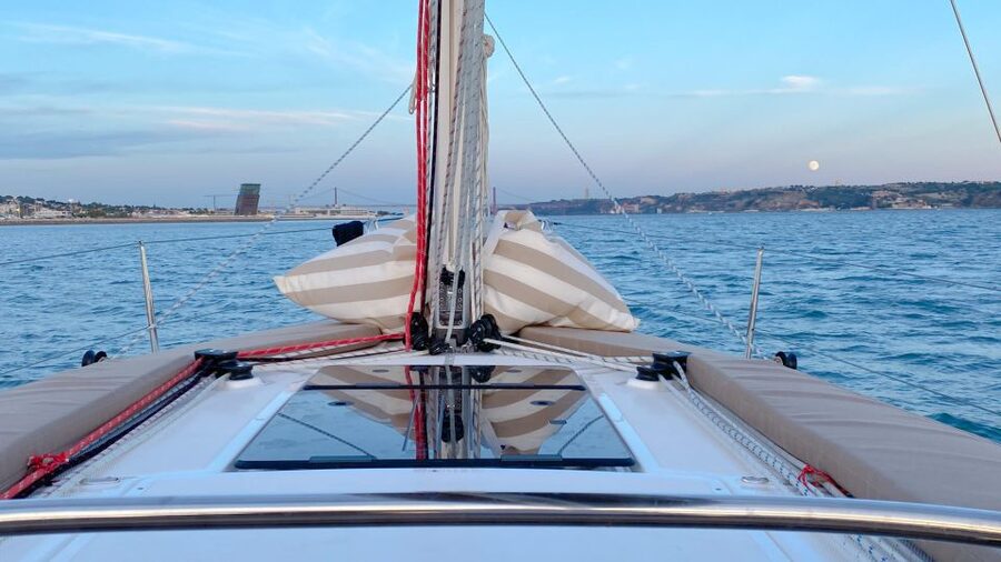 Lisbon: Sailboat Beach Tour - Key things that make this sailboat beach tour worth your time
