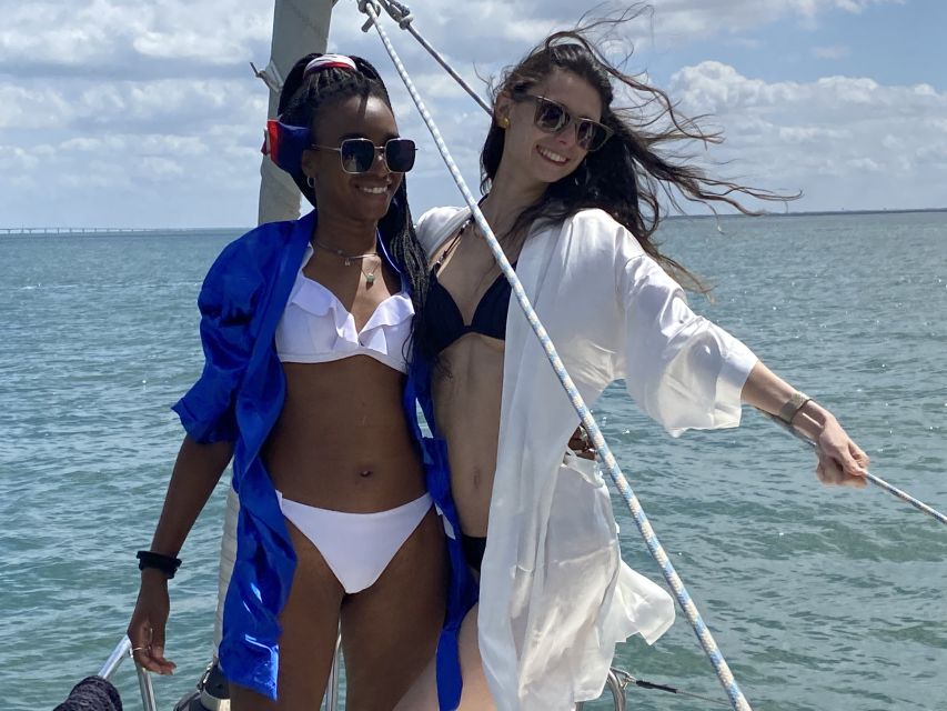 Lisbon: Sailboat Beach Tour - Price and value for a group up to 2 people