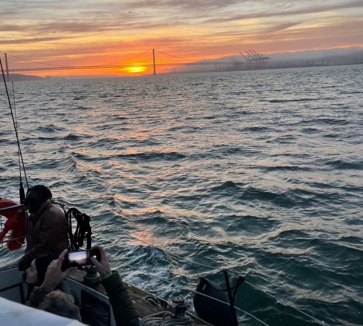 Lisbon: Sailboat Sunset Tour with a Drink - Commerce Square to Almada: the waterfront intro that sets the tone