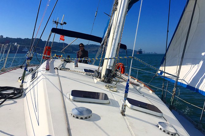 Lisbon Sailing Day Cruise with wine & snacks - Lisbon sailing in 2 hours, with landmark views you can actually use